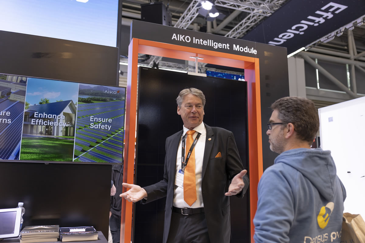 8188cc威尼斯携“黑科技”新品亮相Intersolar展